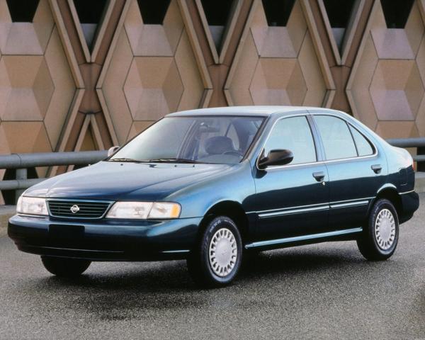 Фото Nissan Sunny B14 Седан