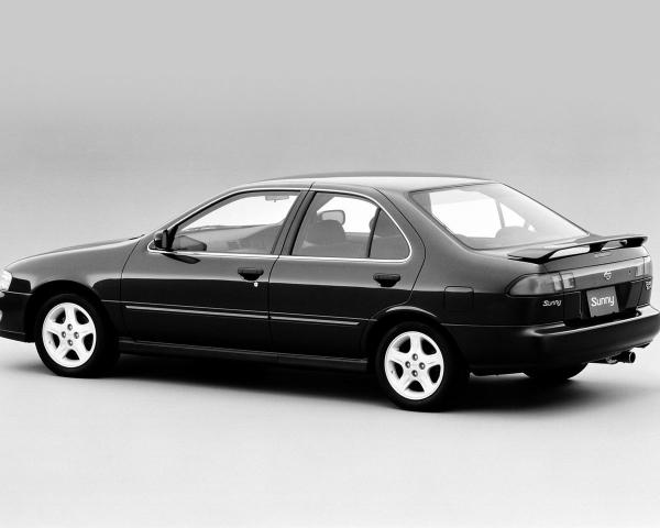 Фото Nissan Sunny B14 Седан