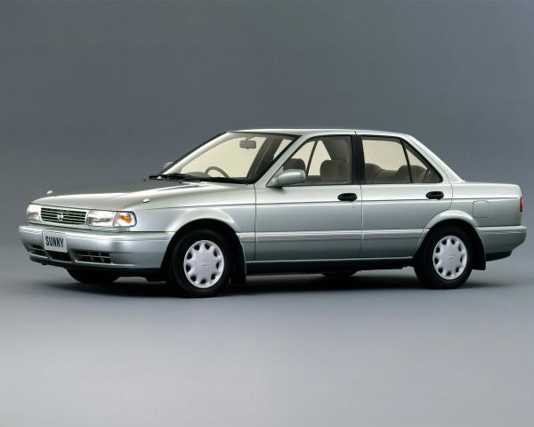 Фото Nissan Sunny B13 Седан