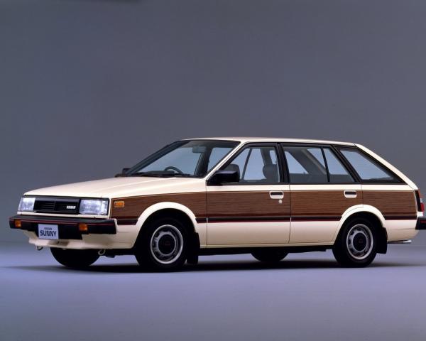 Фото Nissan Sunny B11 Универсал 5 дв.