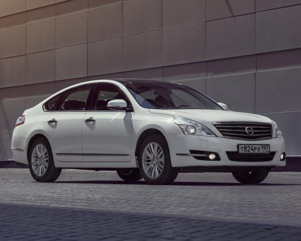 Фото Nissan Teana II Рестайлинг Седан