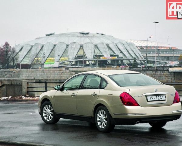 Фото Nissan Teana I Рестайлинг Седан