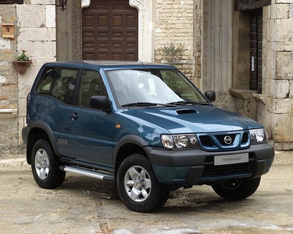 Фото Nissan Terrano II Рестайлинг 2 Внедорожник 3 дв.