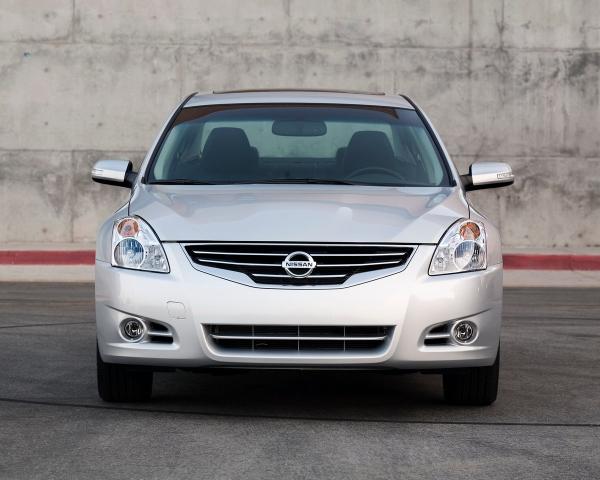 Фото Nissan Altima IV (L32) Рестайлинг Седан