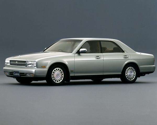 Фото Nissan Cedric VIII (Y32) Седан