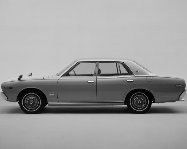 Фото Nissan Cedric III (230) Седан