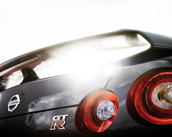 Фото Nissan GT-R I Рестайлинг 2 Купе