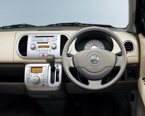 Фото Nissan Moco II Хэтчбек 5 дв.