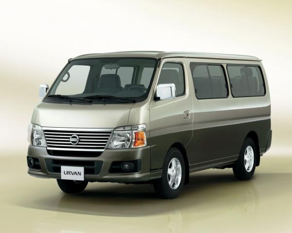 Фото Nissan Urvan IV (E25) Минивэн