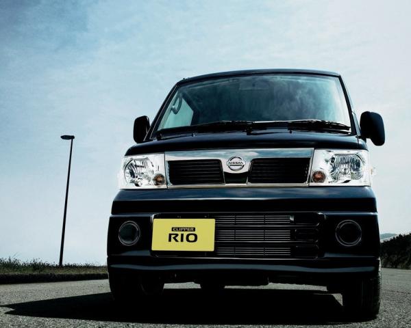 Фото Nissan NV100 Clipper I Рестайлинг Микровэн