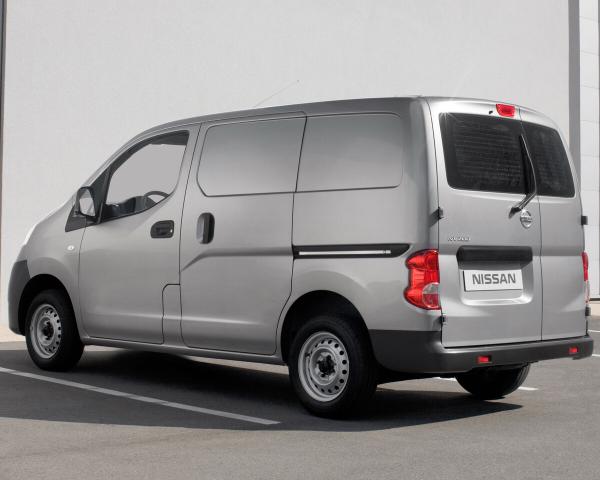 Фото Nissan NV200 I Фургон