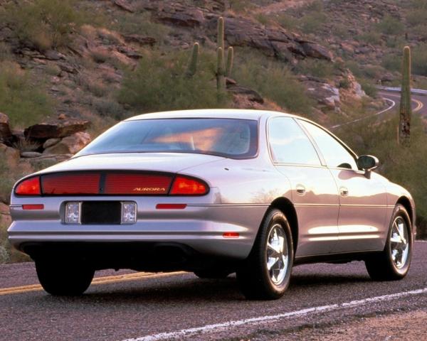 Фото Oldsmobile Aurora I Седан