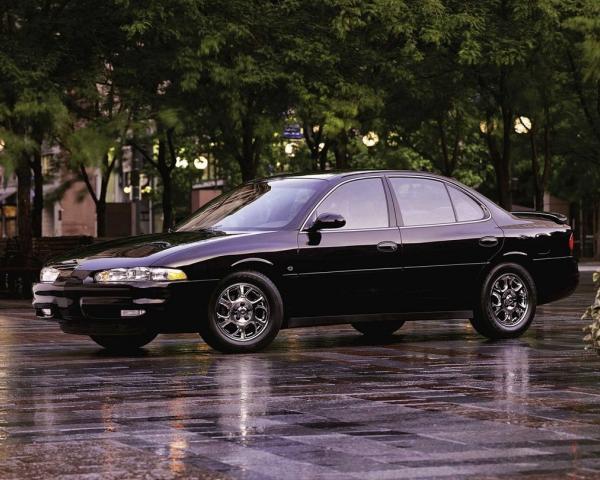 Фото Oldsmobile Intrigue I Седан