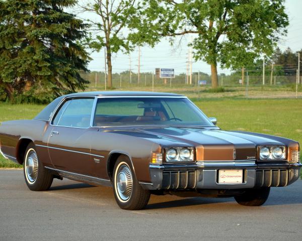 Фото Oldsmobile Toronado II Купе-хардтоп