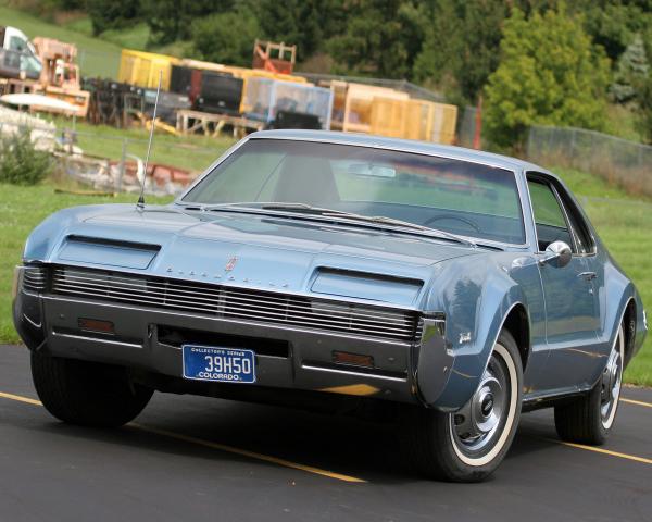 Фото Oldsmobile Toronado I Купе