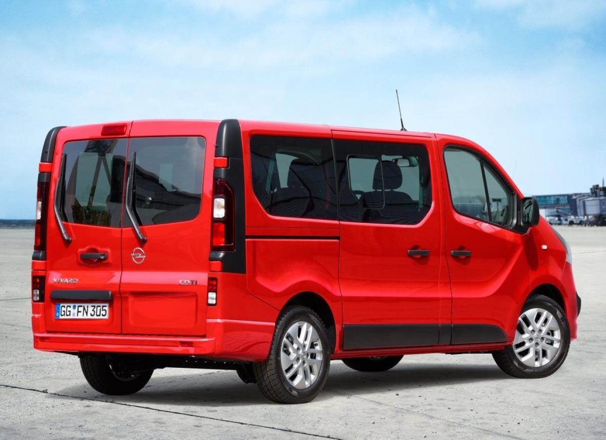 Что лучше Опель Виваро или Рено Трафик, сравнение Opel Vivaro и Renault  Trafic