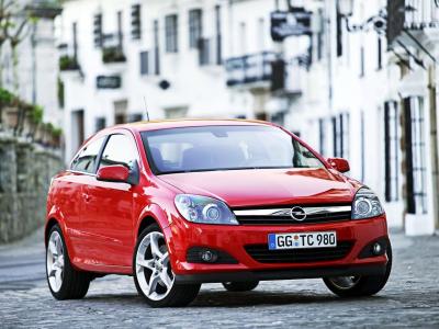Фото Opel Astra H Хэтчбек 3 дв. GTC