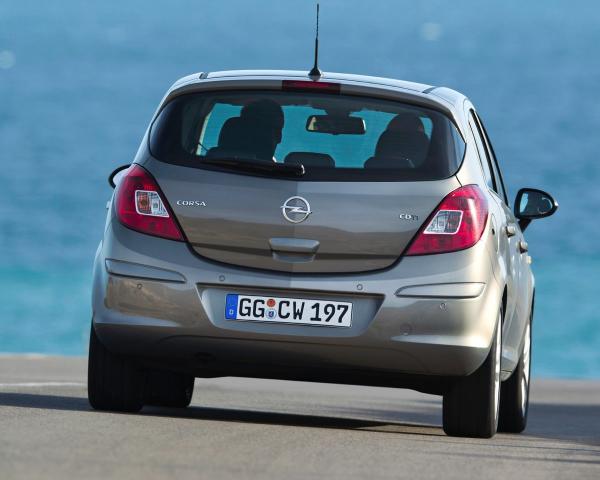 Фото Opel Corsa D Рестайлинг II Хэтчбек 5 дв.