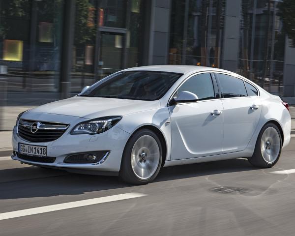 Фото Opel Insignia I Рестайлинг Седан