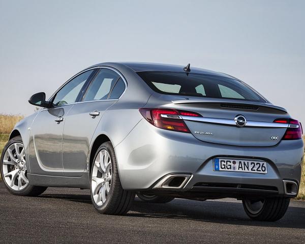 Фото Opel Insignia OPC I Рестайлинг Седан