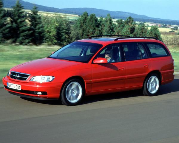 Фото Opel Omega B Рестайлинг Универсал 5 дв.