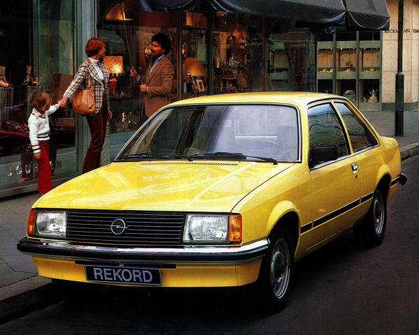 Фото Opel Rekord E Седан 2 дв.