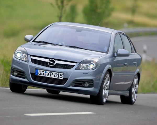 Фото Opel Vectra C Рестайлинг Лифтбек