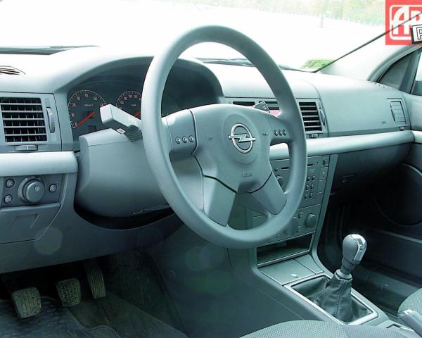 Фото Opel Vectra C Лифтбек