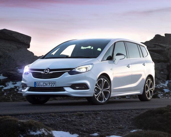 Фото Opel Zafira C Рестайлинг Минивэн