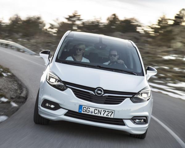 Фото Opel Zafira C Рестайлинг Минивэн