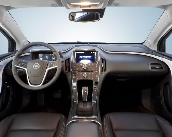 Фото Opel Ampera I Хэтчбек 5 дв.