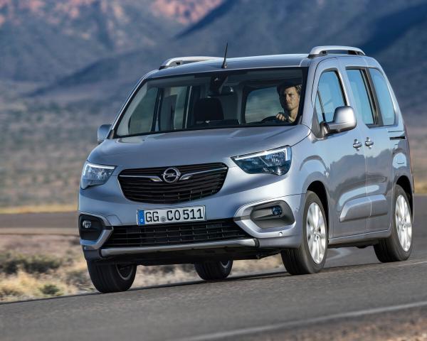 Фото Opel Combo E Компактвэн