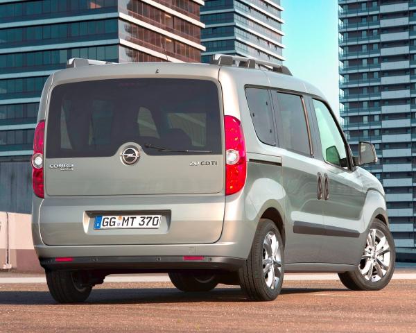 Фото Opel Combo D Компактвэн SWB