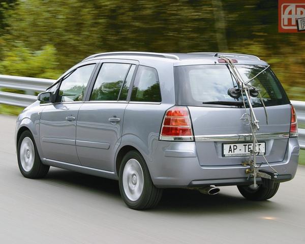 Фото Opel Zafira B Компактвэн