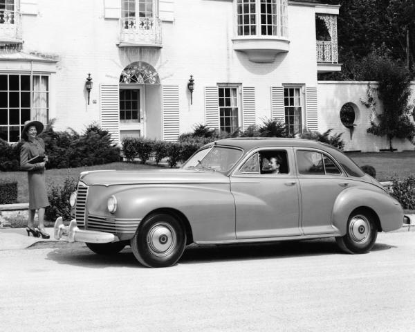 Фото Packard Clipper I Седан