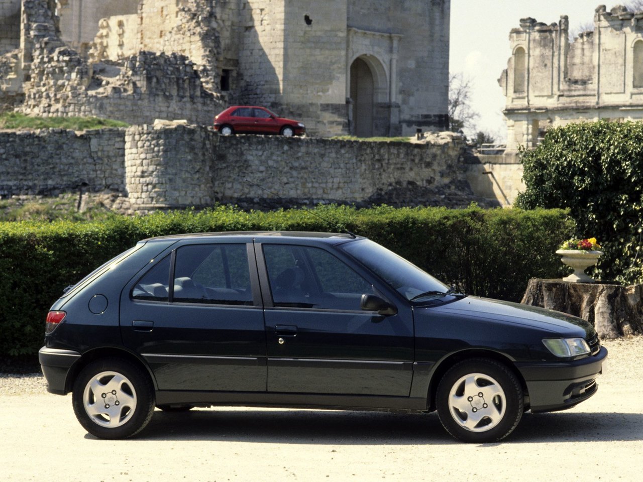 Характеристики и фото Peugeot 306 1 поколение 1993 - 2002, Хэтчбек 5 дв.