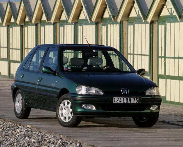 Фото Peugeot 106 I Рестайлинг Хэтчбек 5 дв.