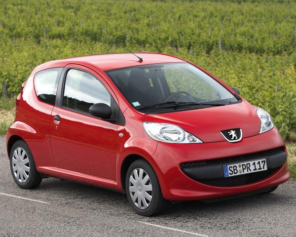 Фото Peugeot 107 I Хэтчбек 3 дв.