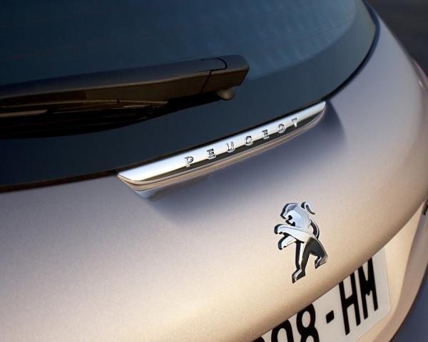 Фото Peugeot 208 I Хэтчбек 5 дв.