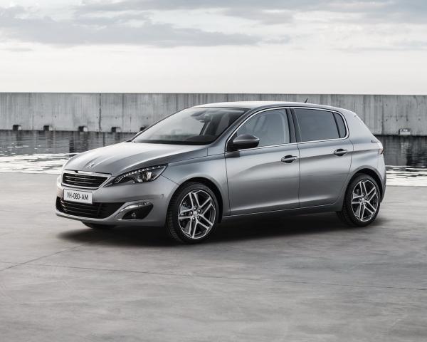 Фото Peugeot 308 II Хэтчбек 5 дв.