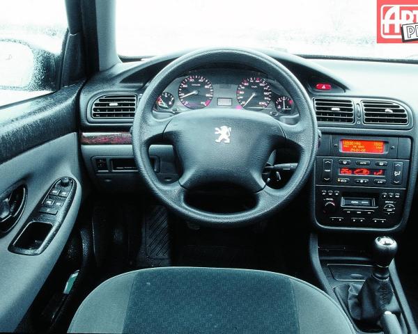 Фото Peugeot 406 I Рестайлинг Универсал 5 дв.