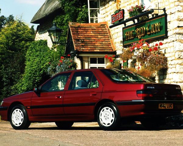 Фото Peugeot 605 I Седан