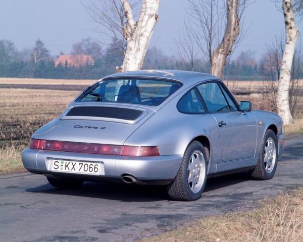 Фото Porsche 911 III (964) Купе