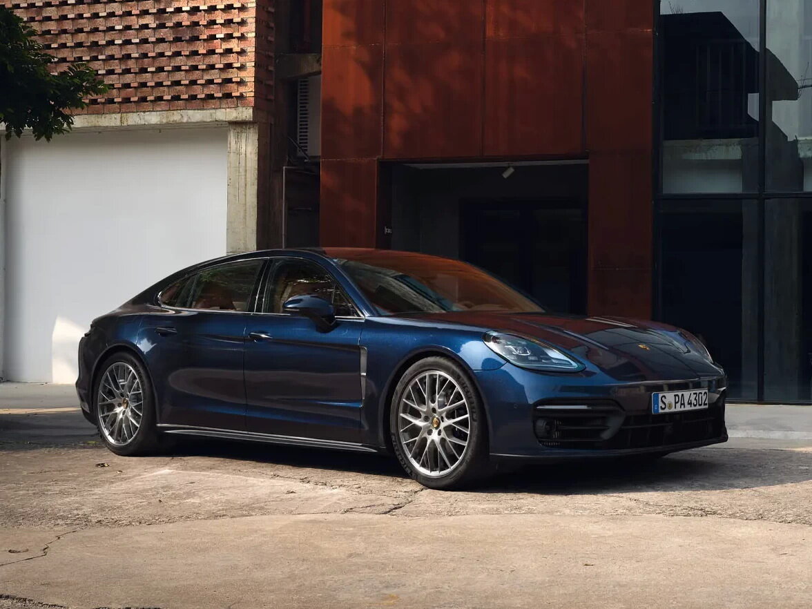 Фото Porsche Panamera II Рестайлинг