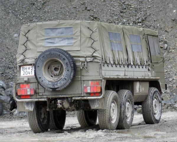 Фото PUCH Pinzgauer 718 Внедорожник открытый