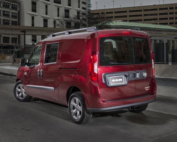 Фото RAM ProMaster City I Компактвэн