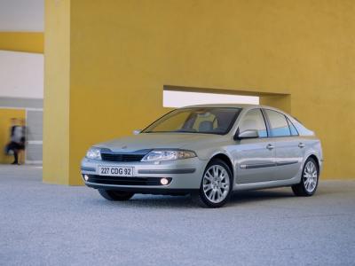 Фото Renault Laguna II Лифтбек