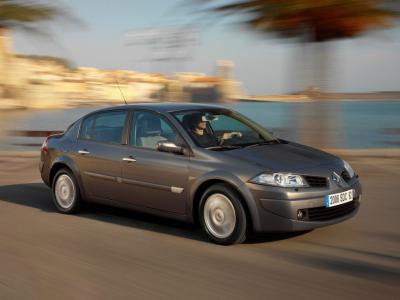 Фото Renault Megane II Рестайлинг Седан