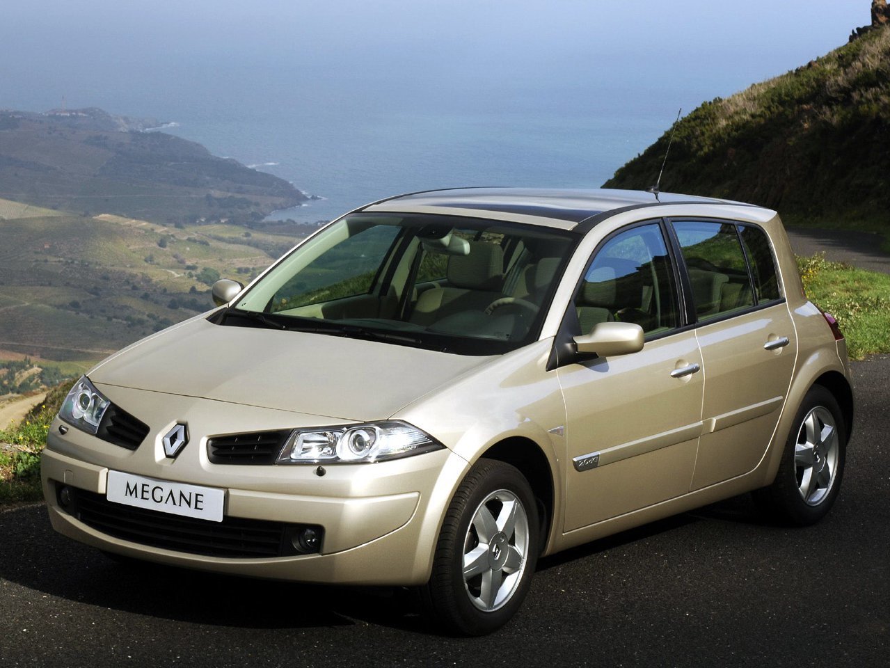 Фото Renault Megane II Рестайлинг