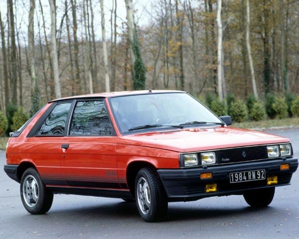 Фото Renault 11 I Хэтчбек 3 дв.